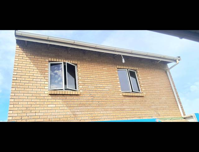 3 BEDROOM FREESTANDING FOR SALE IN TRENANCE PARK